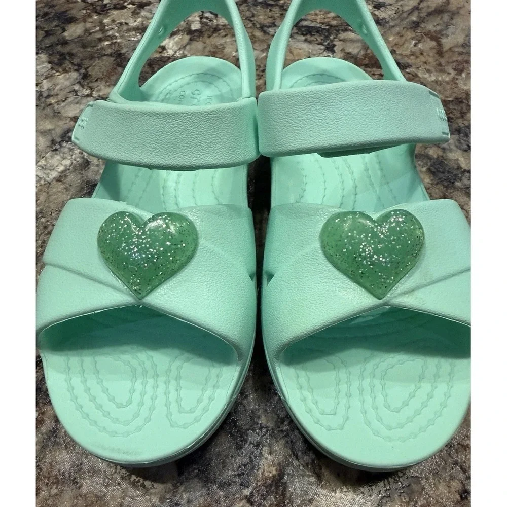 Crocs Classic Cross Strap Sandals Mint Green Heart 206245-3TI Girls Kids 12 EUC